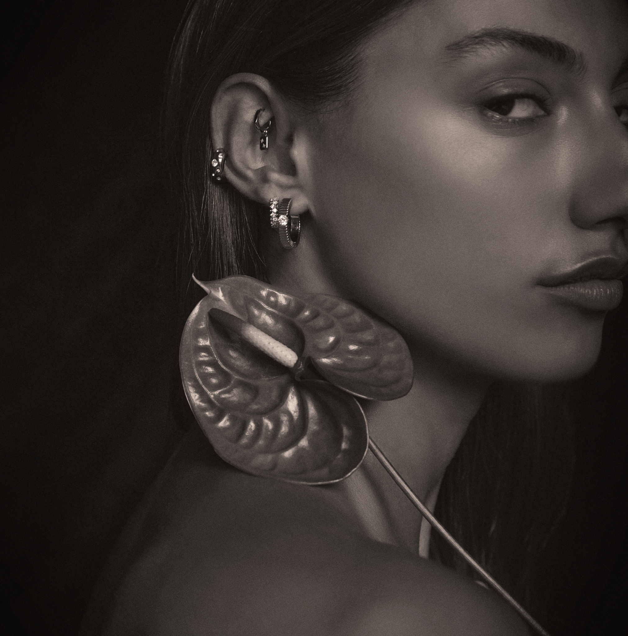 Ever Huggie Earrings 18K Gold Vermeil - Sonter Studio